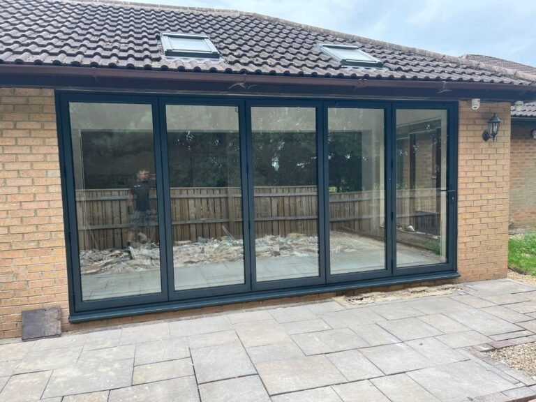 Anthracite_grey_bifold