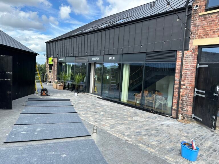 Sheepfolds_curtain_walling_2